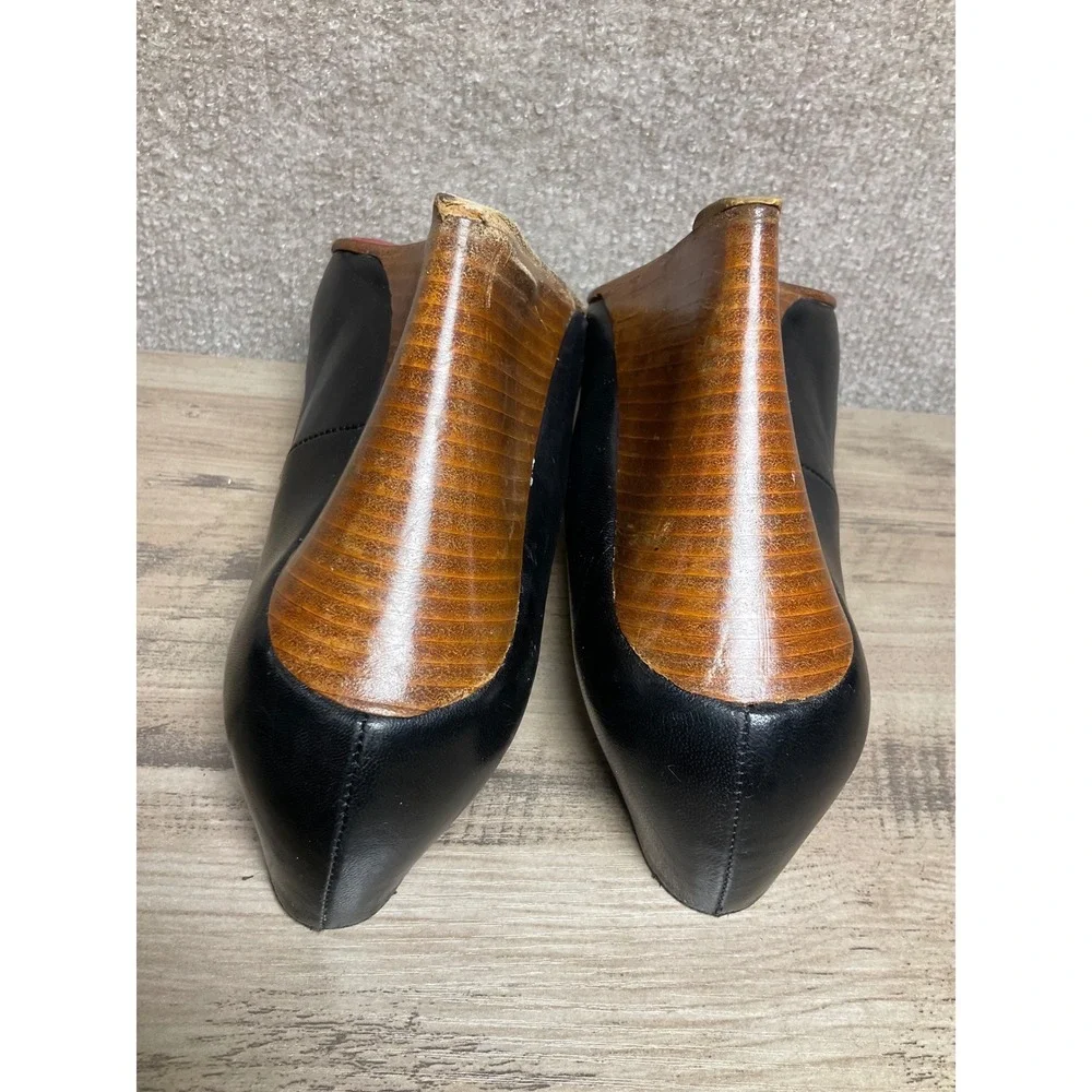 Christian Louboutin Black Leather Round Toe Wood Wedge Heel Pumps Red Sole 38